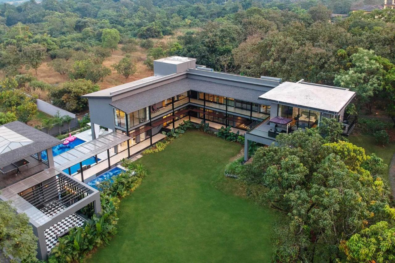 Stayvista At The Charcoal Villa Luxury Collection อลีบาก ภายนอก รูปภาพ